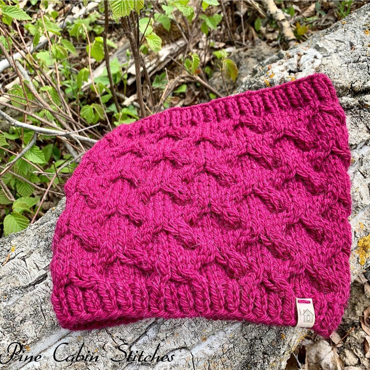 Delft Cowl Knitting Pattern