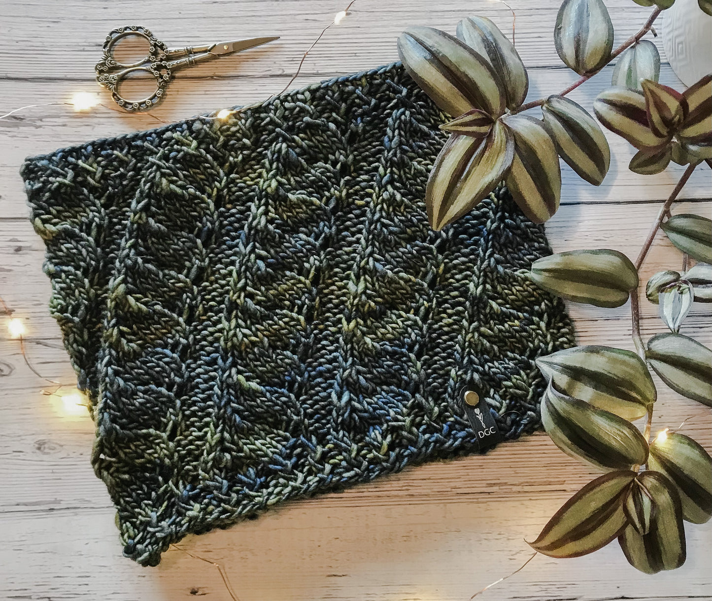 Utrecht Cowl Knitting Pattern